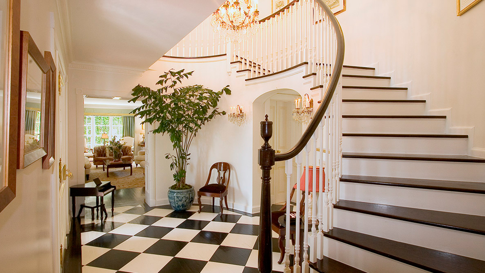 Holmby Hills